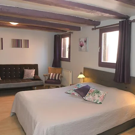 ベッド・アンド・ブレックファスト Chez Cecile Chez Le Vigneron 3*