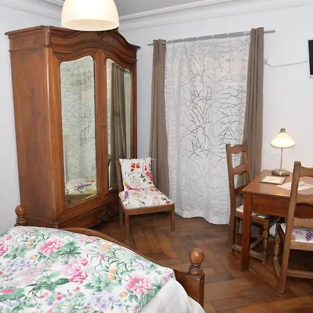 Chez Cecile Chez Le Vigneron 3*