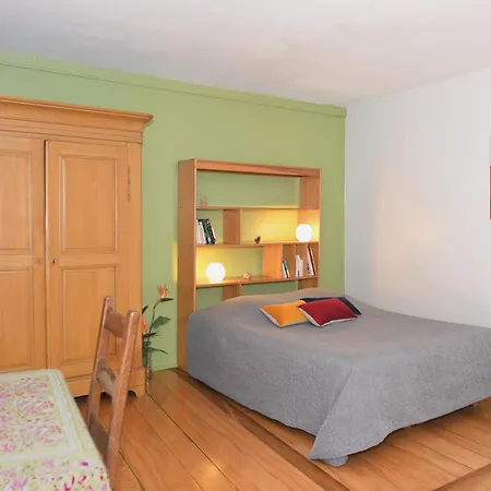 Chez Cecile Chez Le Vigneron Bed & Breakfast