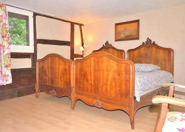 Chez Cecile Chez Le Vigneron Bed & Breakfast 3*